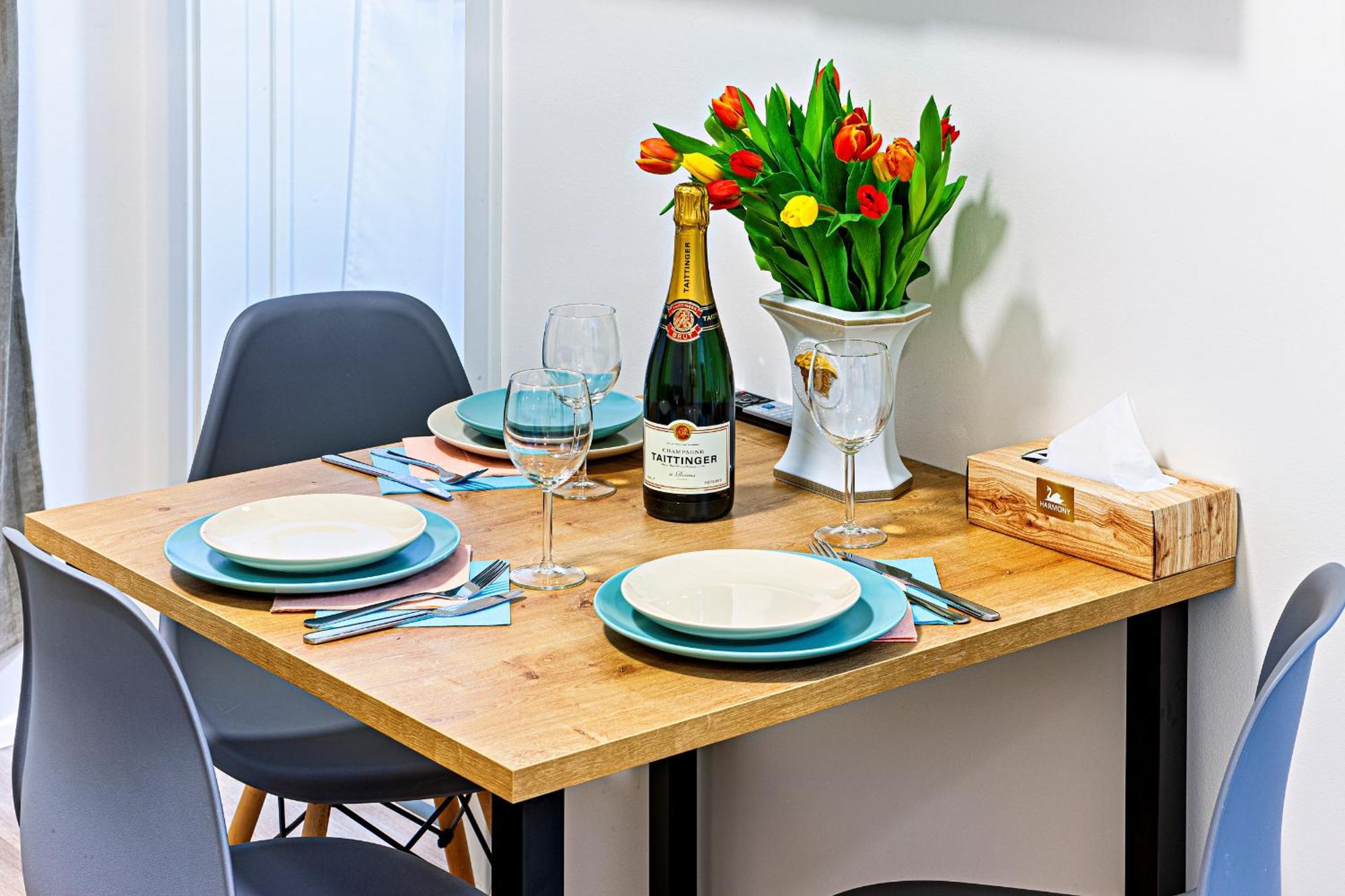Kora Apartments Andel Prague Ngoại thất bức ảnh
